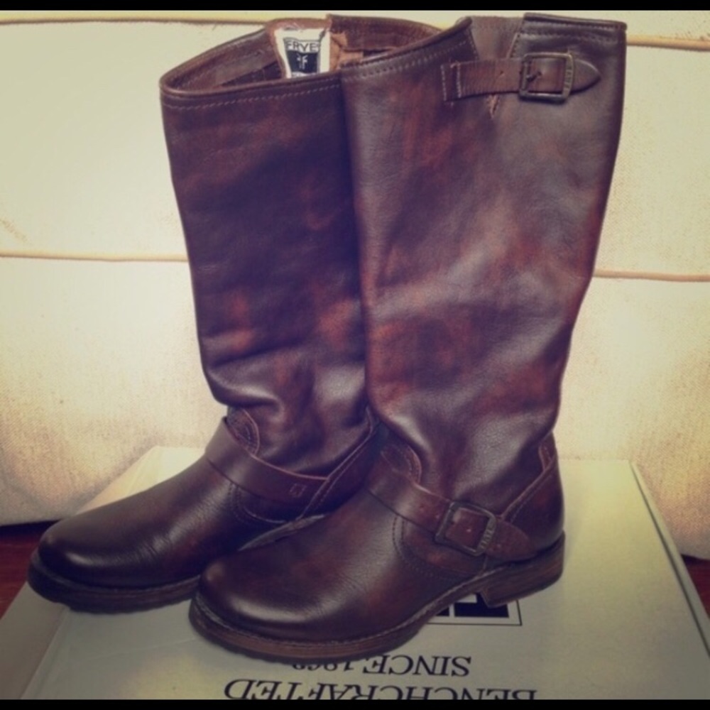 FRYE Veronica Slouch Boot